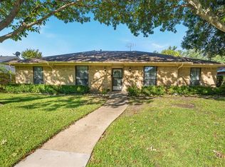 15925 Longvista Dr, Dallas, TX 75248