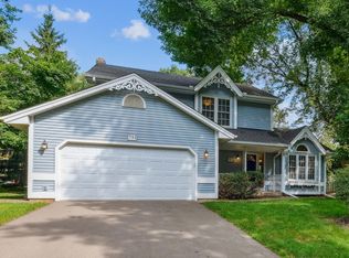 791 Sunset Dr, Eagan, MN 55123