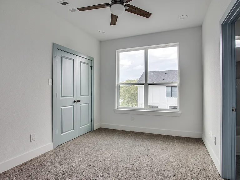 3218 Forest Park Blvd — Photo 25