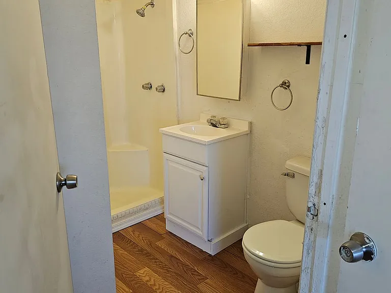 450 N Haskell Ave — Photo 15