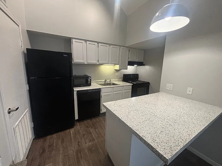 The Vibe at 8035 Apartments — Photo 77