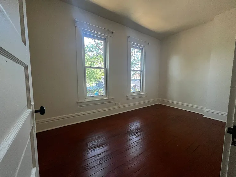 364 372 Sycamore 684 #686 — Photo 11