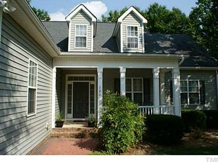 126 Winterberry St, Clayton, NC 27527