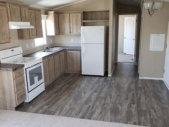 3rd image of 14777 Palm Dr Spc 41