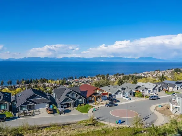 5320 Dewar Rd, Nanaimo, BC V9T 6T3