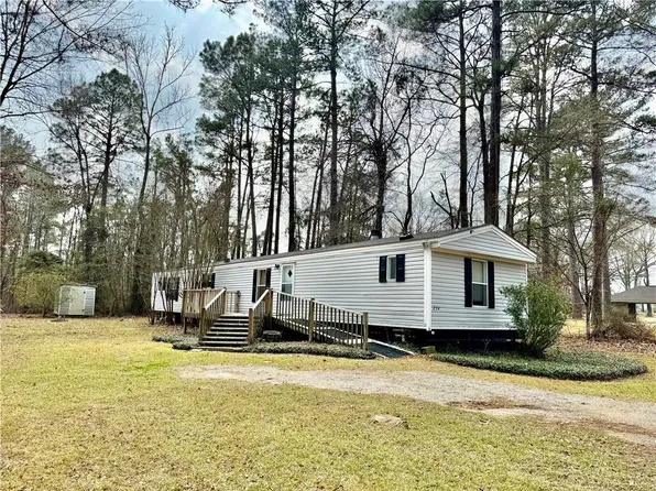 274 Credeur Rd, Pineville, LA 71360