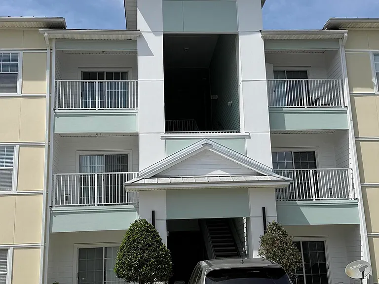 8235 Lobster Bay Ct #206 — Photo 2