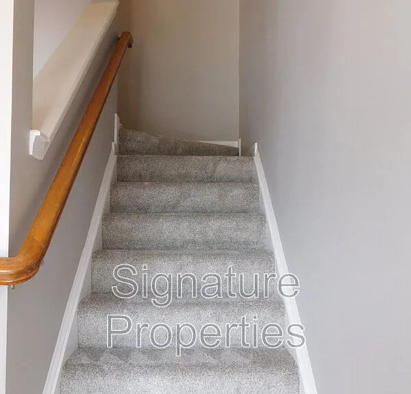8197 Belton Cir — Photo 27
