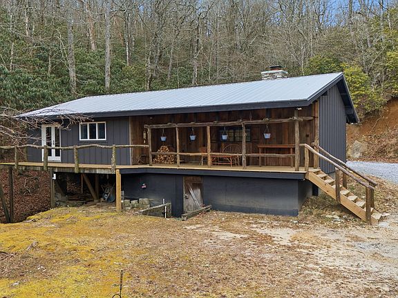 3rd image of 4317 Dillard Road