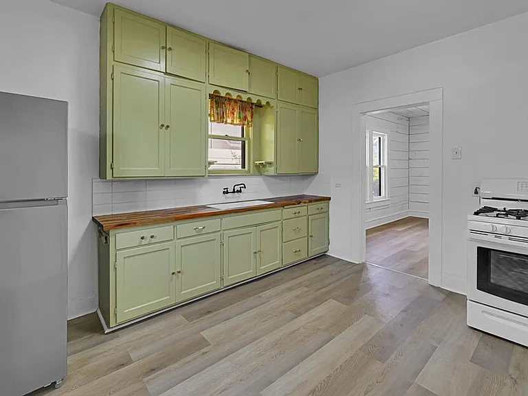 1825 Cumberland Ave — Photo 16