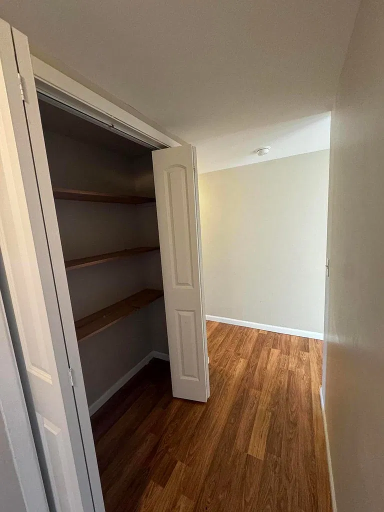 2 bed, 1.5 bath, 1316 sqft, $1,500 — Photo 4