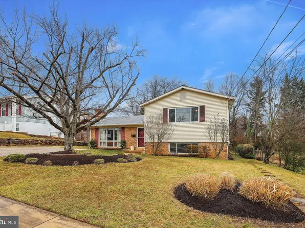 3610 Old Post Rd, Fairfax, VA 22030