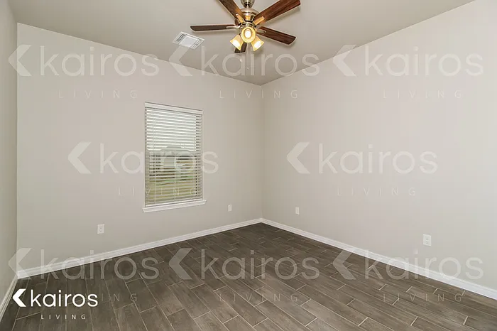 2703 Destin Ave — Photo 12