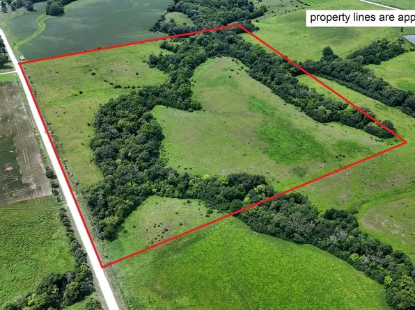 275th St, Mount Pleasant, IA 52641