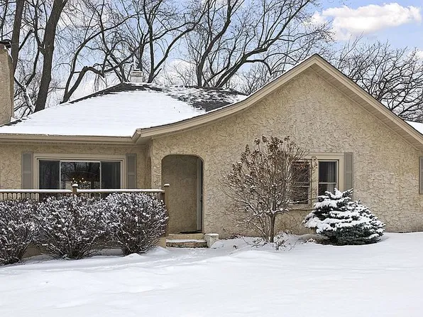 2700 Mayflower Ave, Minnetonka, MN 55305