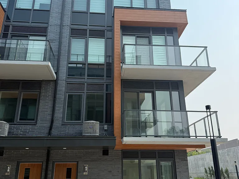 73 Curlew Dr #47 — Photo 2