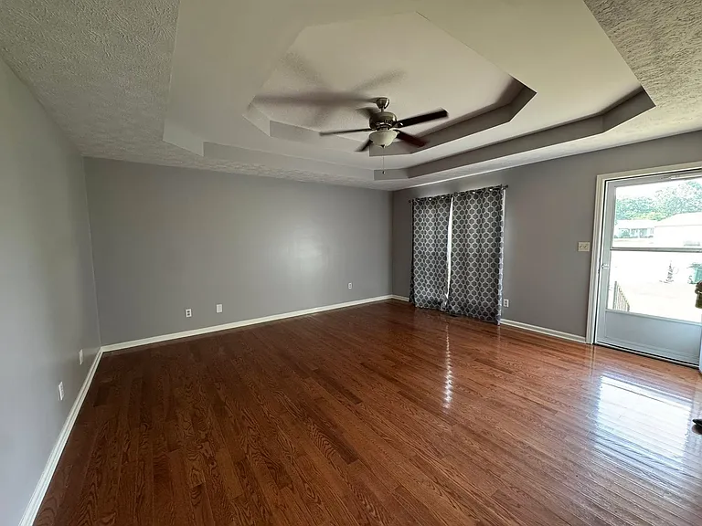 110 S Dove Ct — Photo 8