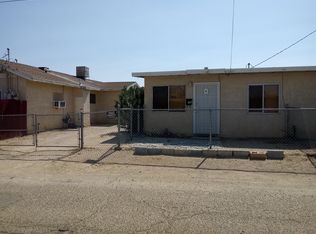 1040 Antelope Ln APT C, Barstow, CA 92311