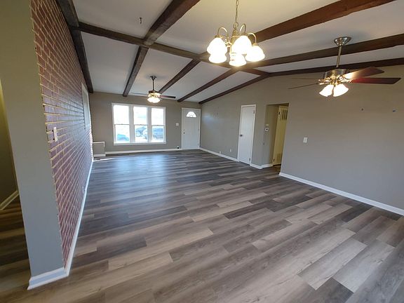 5th image of 52 Beacon Ave