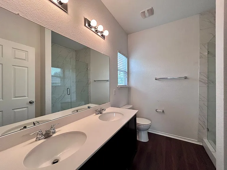 9117 Southwick Dr — Photo 16