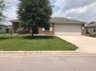 105 Adamae Ln, Hutto, TX 78634