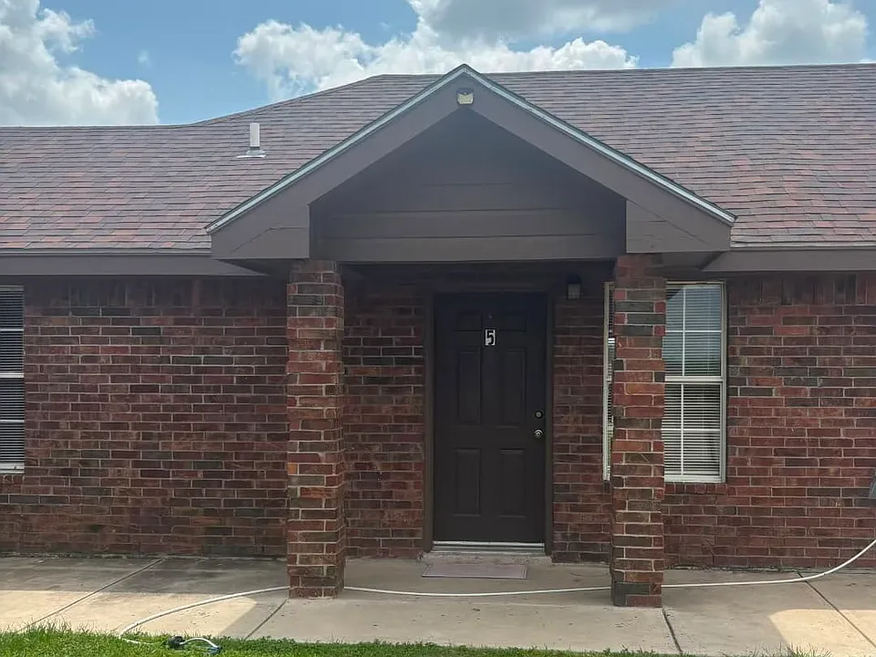 17709 Date Palm Dr