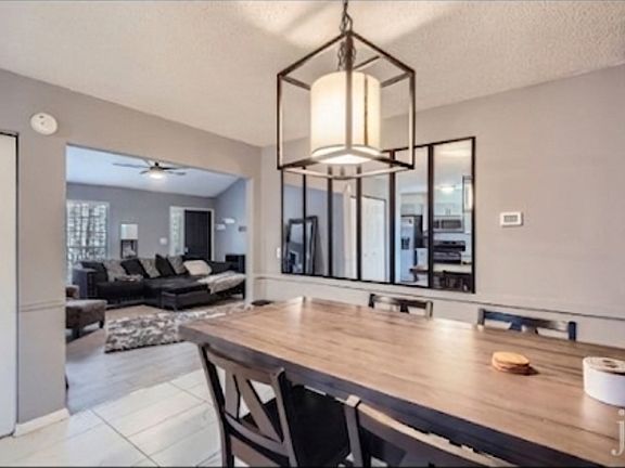 3rd image of 5531 Marbut Rd