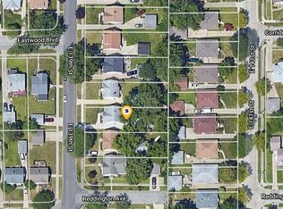 5695 E 139th St, Garfield Heights, OH 44125