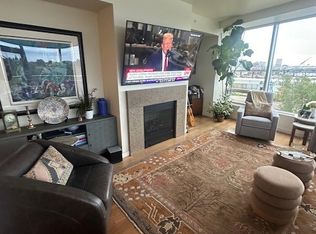 836 SW Curry St UNIT 800, Portland, OR 97239