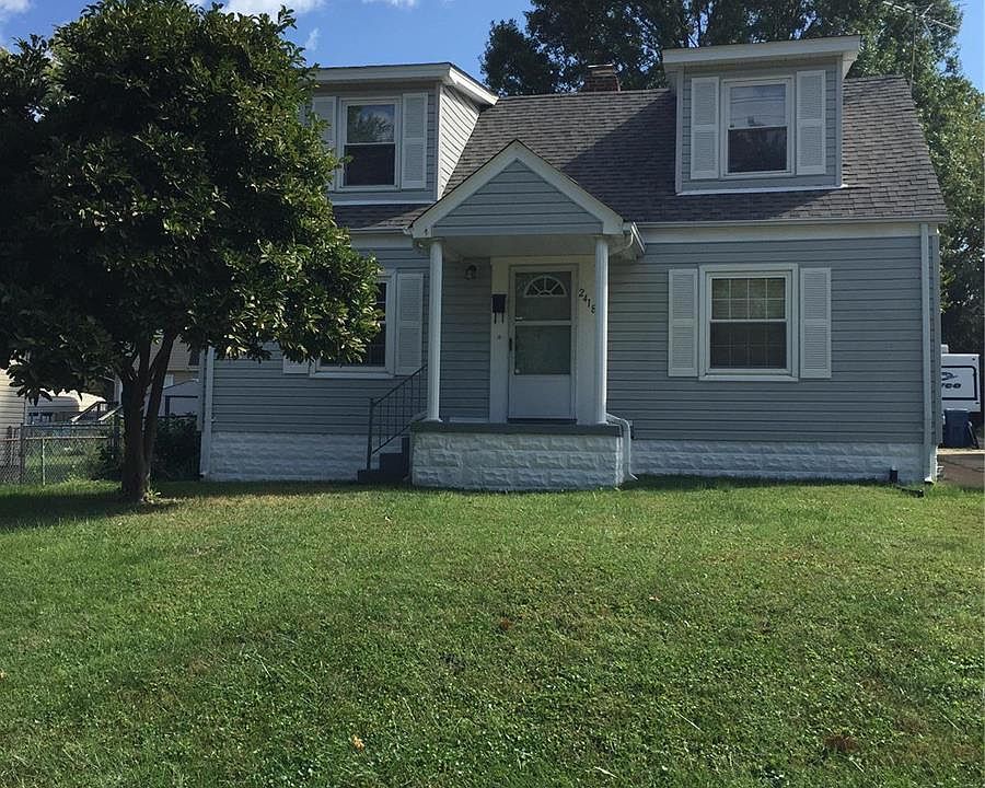 1st image of 2418 E Milton Ave