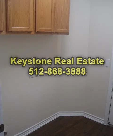 905 Lantana Dr — Photo 31