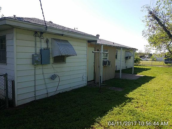 4th image of 2802 NW 17th St