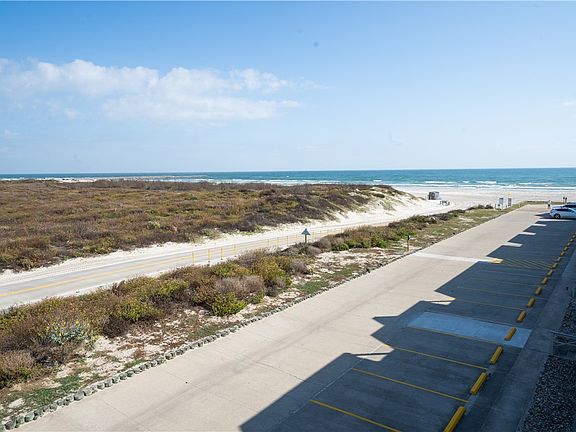 4th image of 14802 Windward Dr Unit 227