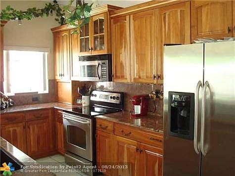 3rd image of 12563 NW 10th Ct