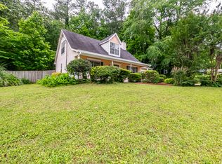 1657 Ivy Glenn Rd, Decatur, GA 30032