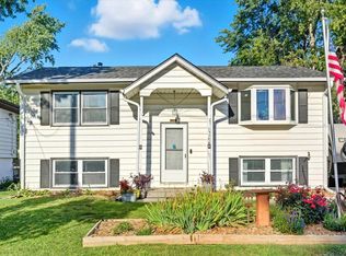 3700 Twin City Dr, Council Bluffs, IA 51501