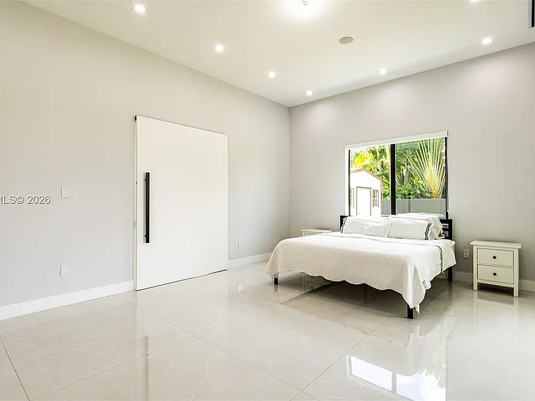 11450 SW 59th Ter — Photo 19