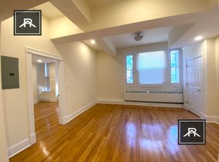 2 Ware St APT 10, Cambridge, MA 02138