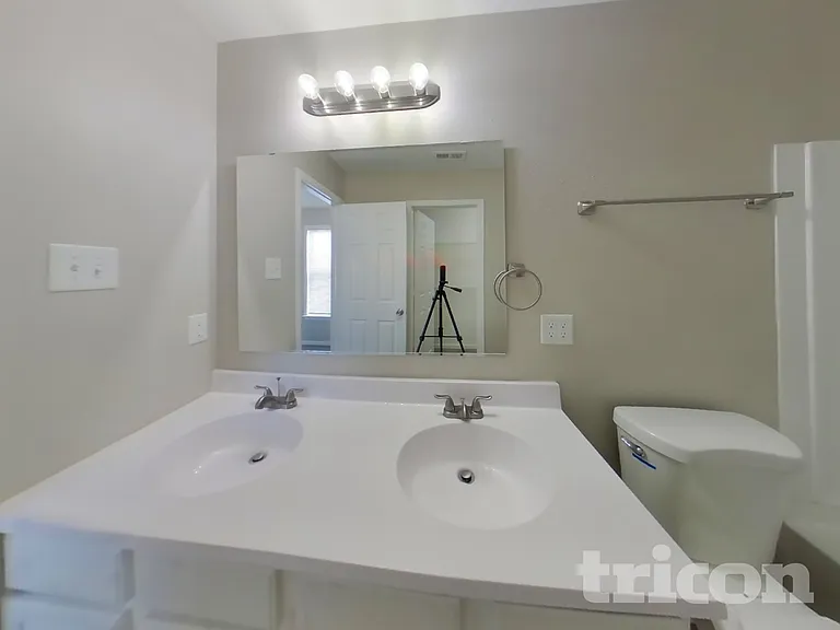 11315 Cuyahoga Dr — Photo 8