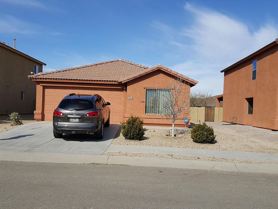 1st image of 4964 S Celta Vigo Ct