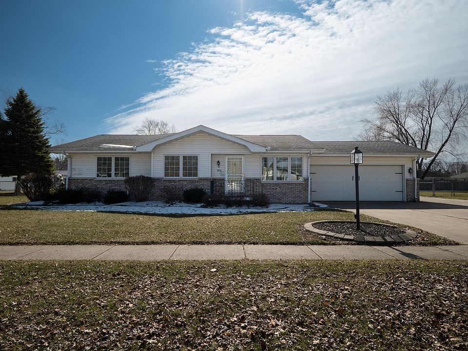 1st image of 106 Prairie Ave