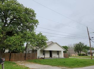 6100 Guilford St, Forest Hill, TX 76119