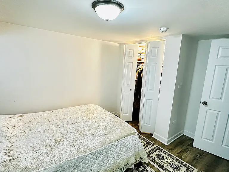 4257 N Sacramento Ave #G1 — Photo 7