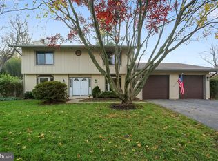 19005 Heritage Hills Dr, Brookeville, MD 20833