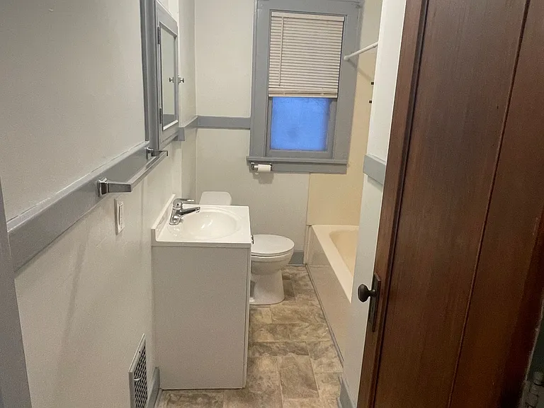 935 Garson Ave #3 — Photo 5