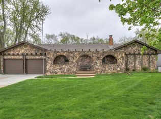 709 Ridge Rd N, Council Bluffs, IA 51503