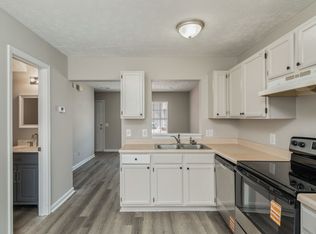 1210 Pin Oak Dr, Sevierville, TN 37862