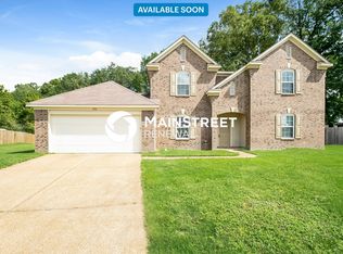 5150 Misty River Rd, Memphis, TN 38135