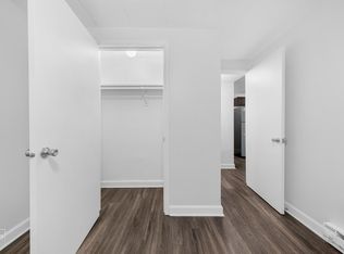 5129 W Roosevelt Rd #C5, Cicero, IL 60804