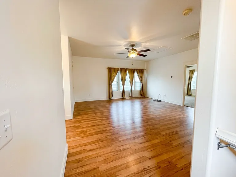 4227 W Degray Dr — Photo 11